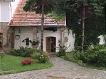 Bejárat, jobbra a jelszó Bejárat, jobbra a jelszó