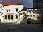 A várudvar A várudvar