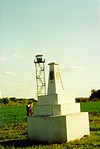 Emlékmű őrtoronnyal, 2004