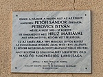 Petőfi téren található emléktábla Petőfi téren található emléktábla