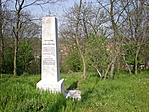 Az emlékkő (GCSZIA-2) Az emlékkő (GCSZIA-2)