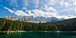 Lago di Carezza - Latemar hegy a háttérben