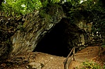Az Ősember-barlang