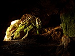 A barlang belseje
