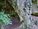 a barlangnál