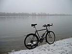 A fagyos Duna-parton