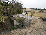 Biciklivel a bunkereknél
