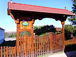 A Faluház székely kapuja