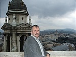 Bazilikában,-vagy "felett" Bazilikában,-vagy "felett"