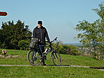 Mr. "Drótszamárral" valahol a Gödöllői Dombságban. Mr. "Drótszamárral" valahol a Gödöllői Dombságban.