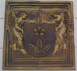 Község címere az iskola oldalán