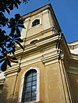 a katolikus templom tornya