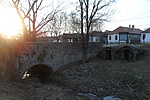 Kis híd naplementében