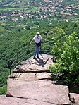 Pécsi kesingtúrán, a Zsongor-kőnél Pécsi kesingtúrán, a Zsongor-kőnél