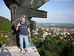 A pécsi Niké-Felszabadulás emlékműnél <a href="http://www.geocaching.hu/caches.geo?id=1381">GCNIKE</a> A pécsi Niké-Felszabadulás emlékműnél <a href="http://www.geocaching.hu/caches.geo?id=1381">GCNIKE</a>